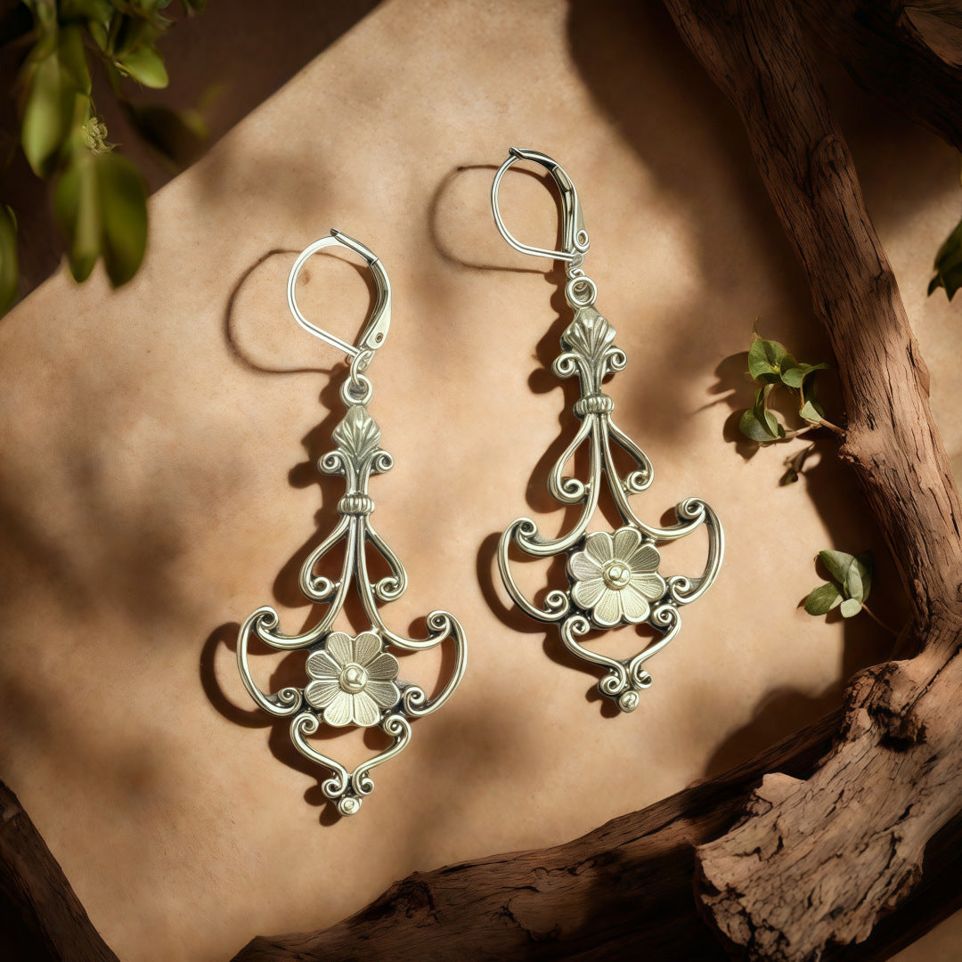 Vintage Handmade Earring