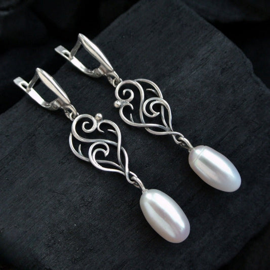 Stunning Earring for Daily Wear