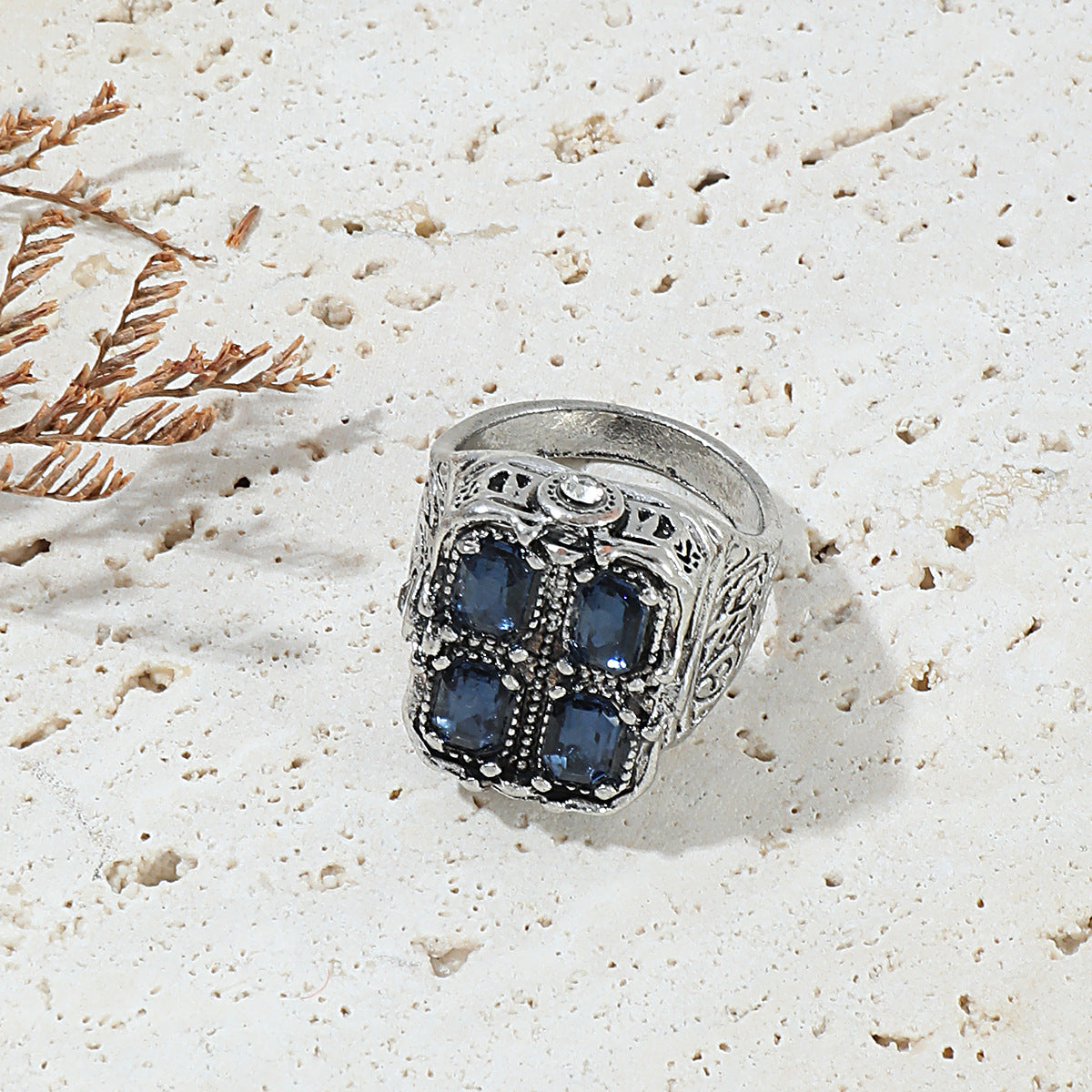 Stunning Ring for Daily Wear