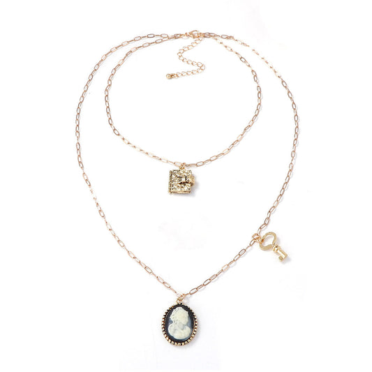 Elegant Piece for Every Occasion