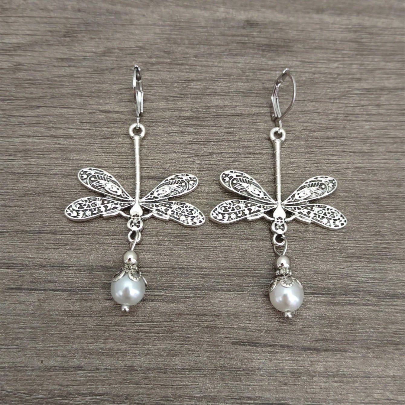 Vintage Handmade Pearl Earring