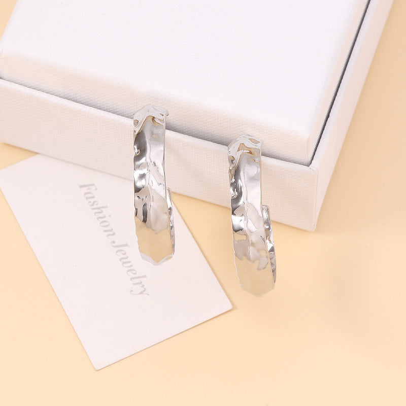 Charming Piece for Any Occasion