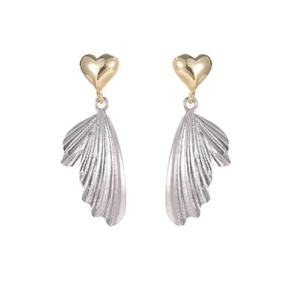 Beautiful Gold Earring with Unique Style