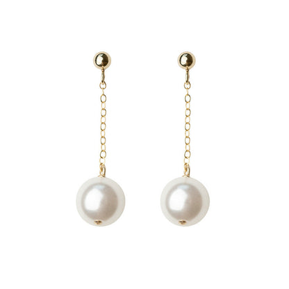 Charming Pearl Earring for Any Occasion