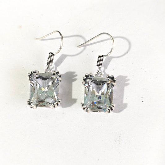 Elegant Earring for Every Occasion