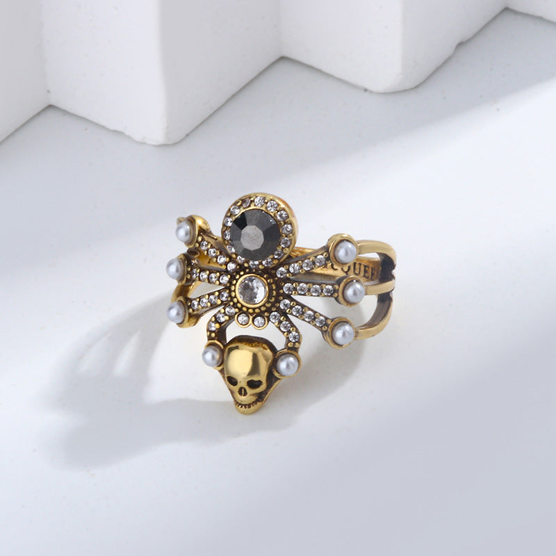 Stunning Gold Ring for Daily Wear