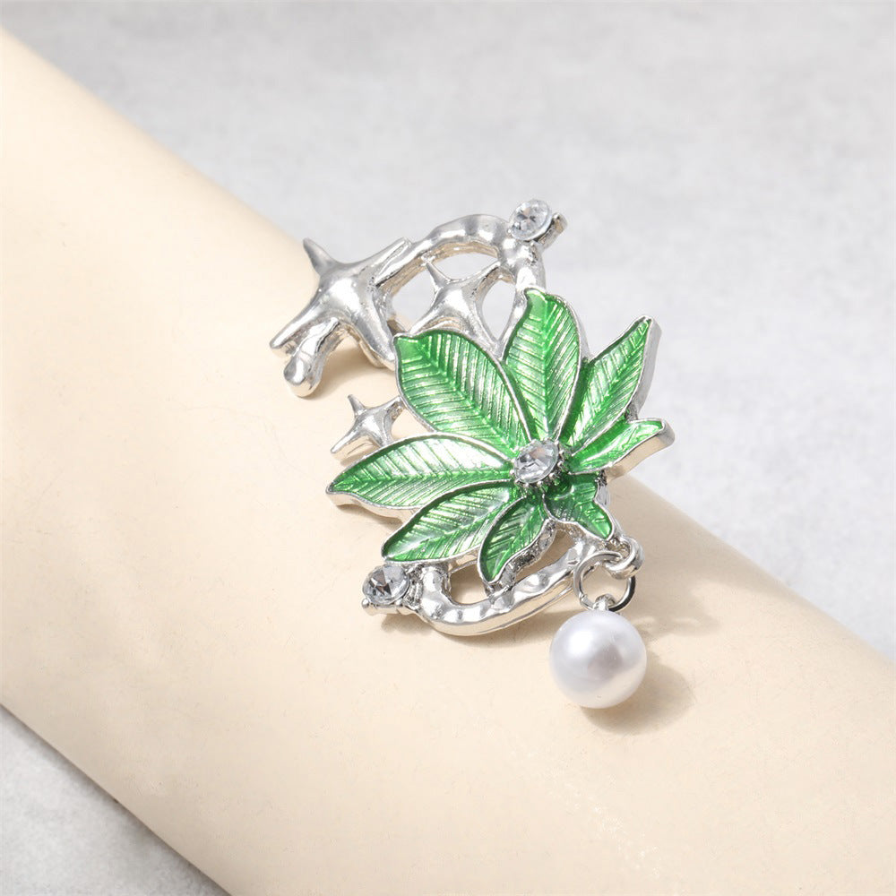 Charming Pearl Piece for Any Occasion