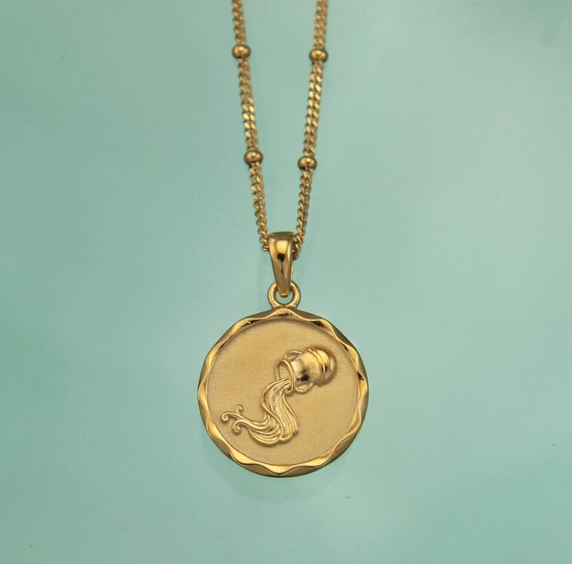 Beautiful Gold Necklace with Unique Style