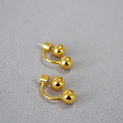 Beautiful Gold Earring with Unique Style