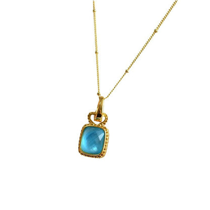 Romantic Gold Necklace for Special Moments
