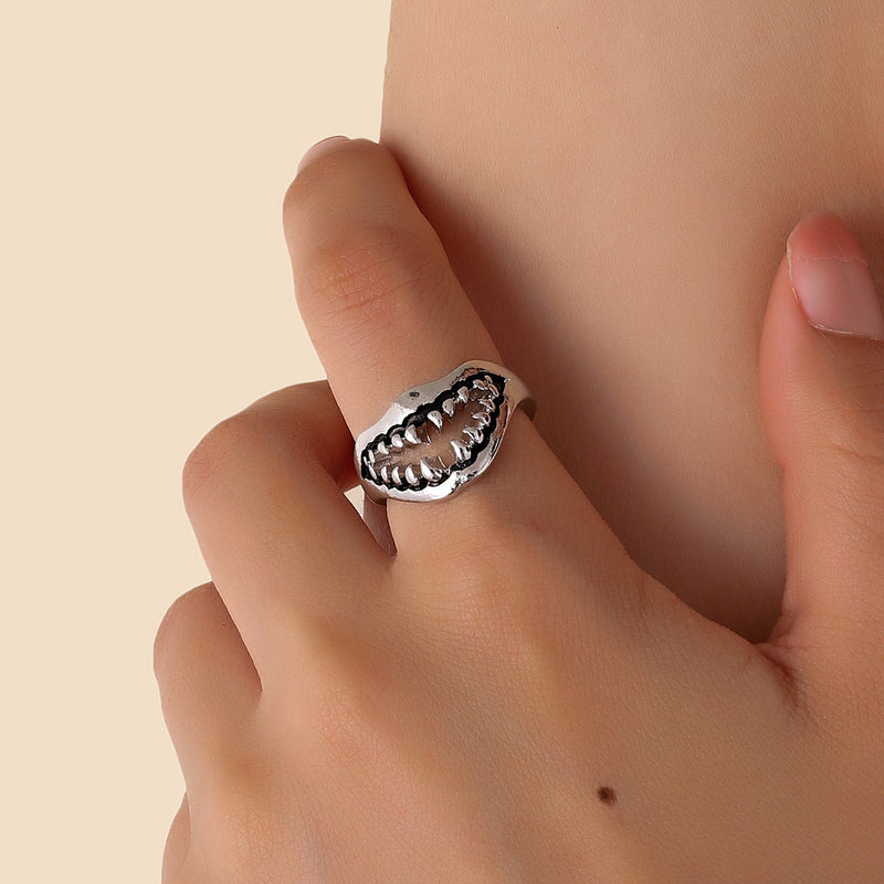 Classic Ring with Timeless Appeal