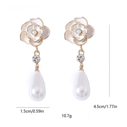 Romantic Pearl Earring for Special Moments