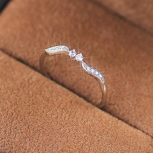 Elegant Silver Ring for Every Occasion