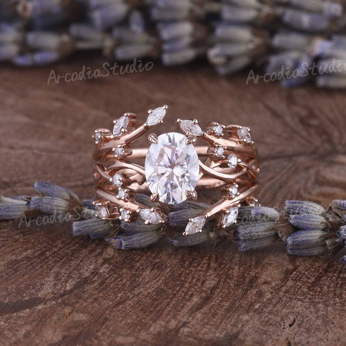 Beautiful Gold Ring with Unique Style