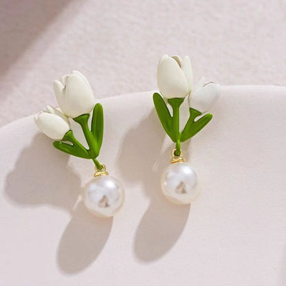 Beautiful Earring with Unique Style