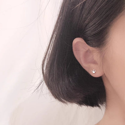 Charming Piece for Any Occasion