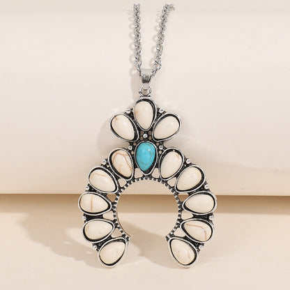 Romantic Necklace for Special Moments