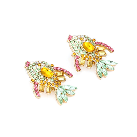 Charming Earring for Any Occasion