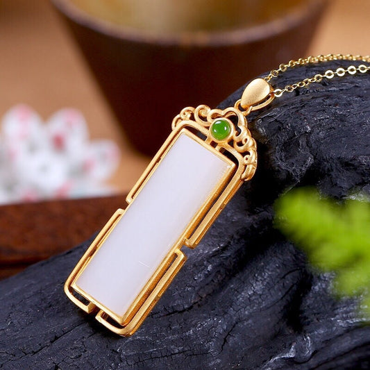Classic Necklace with Timeless Appeal