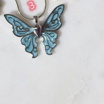 Delicate Artisan Pearl Necklace