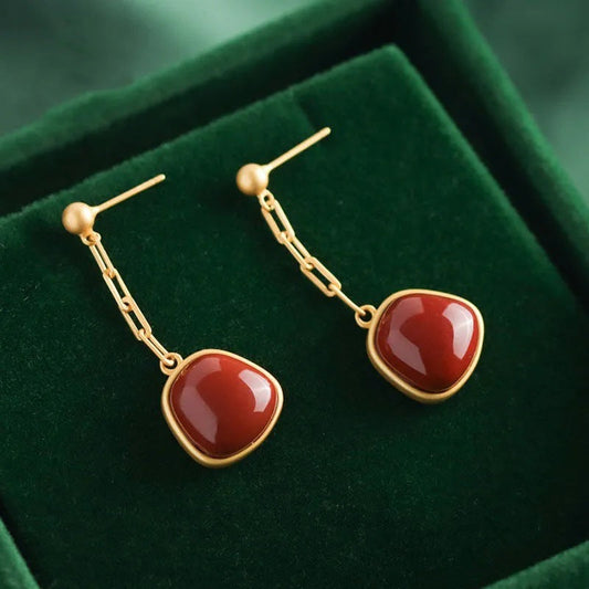 Beautiful Gold Earring with Unique Style