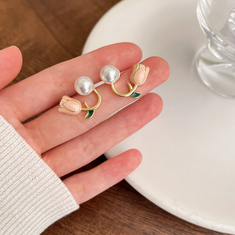 Classic Earring with Timeless Appeal