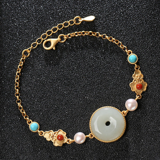 Romantic Gold Bracelet for Special Moments