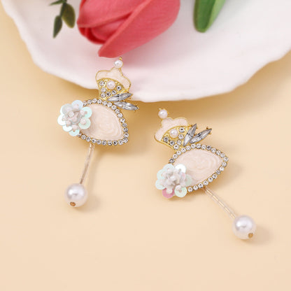 Classic Pearl Earring with Timeless Appeal