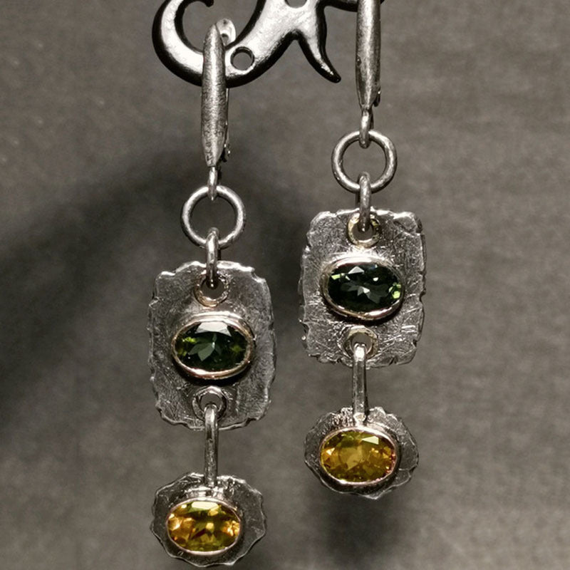 Charming Earring for Any Occasion