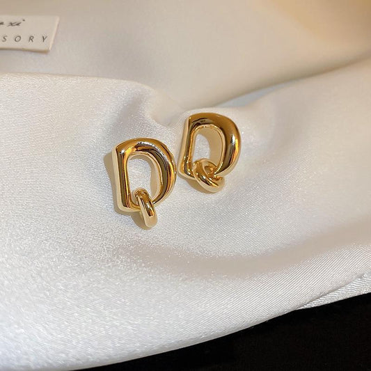 Elegant Earring for Every Occasion