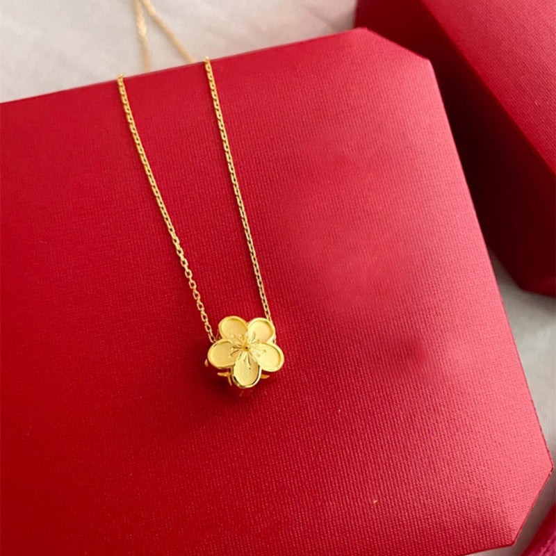 Beautiful Gold Necklace with Unique Style