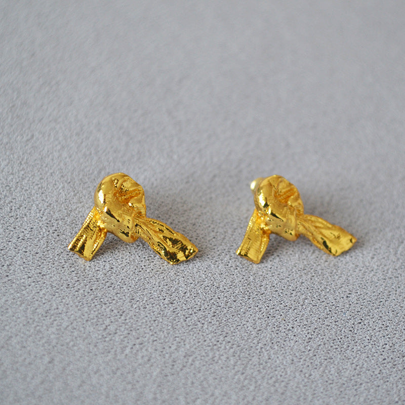 Vintage Handmade Gold Earring