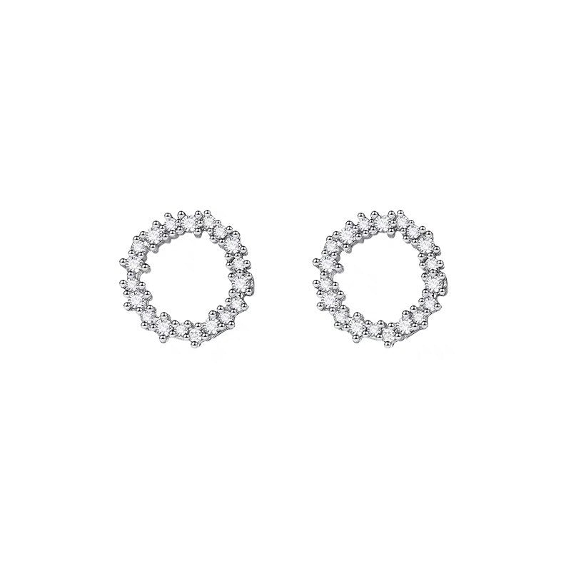 Classic Earring with Timeless Appeal