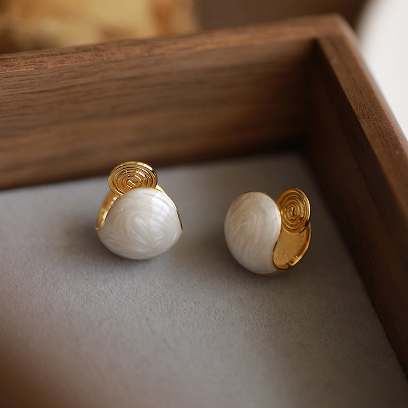 Beautiful Earring with Unique Style