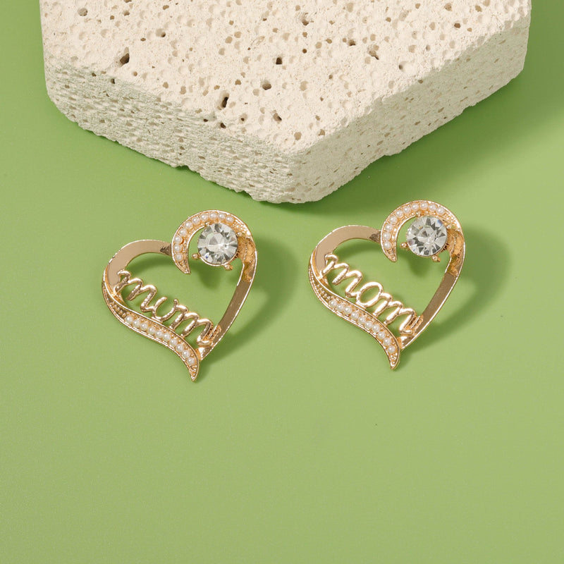 Stunning Pearl Earring for Daily Wear