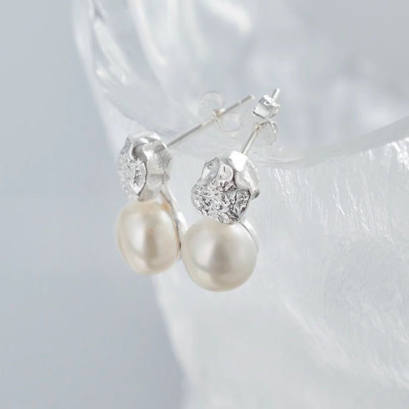 Elegant Pearl Earring for Every Occasion