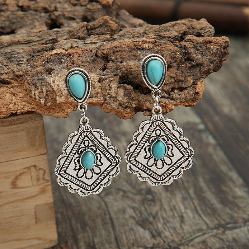 Elegant Earring for Every Occasion