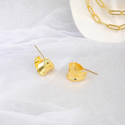 Romantic Earring for Special Moments