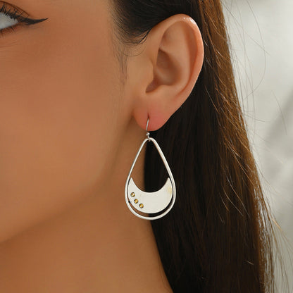 Beautiful Earring with Unique Style