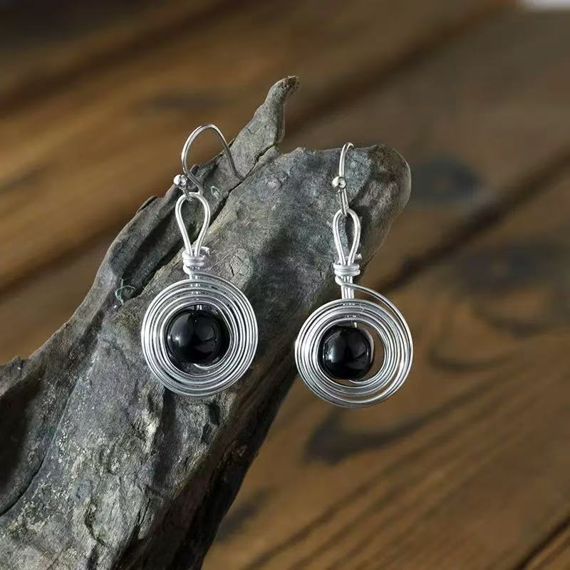 Romantic Silver Earring for Special Moments