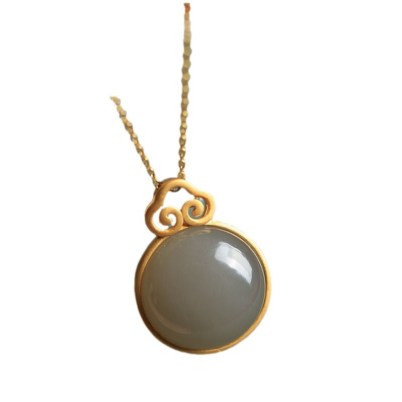 Beautiful Gold Necklace with Unique Style