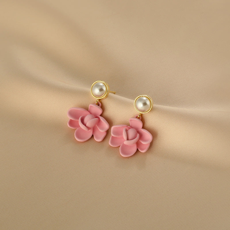 Beautiful Earring with Unique Style