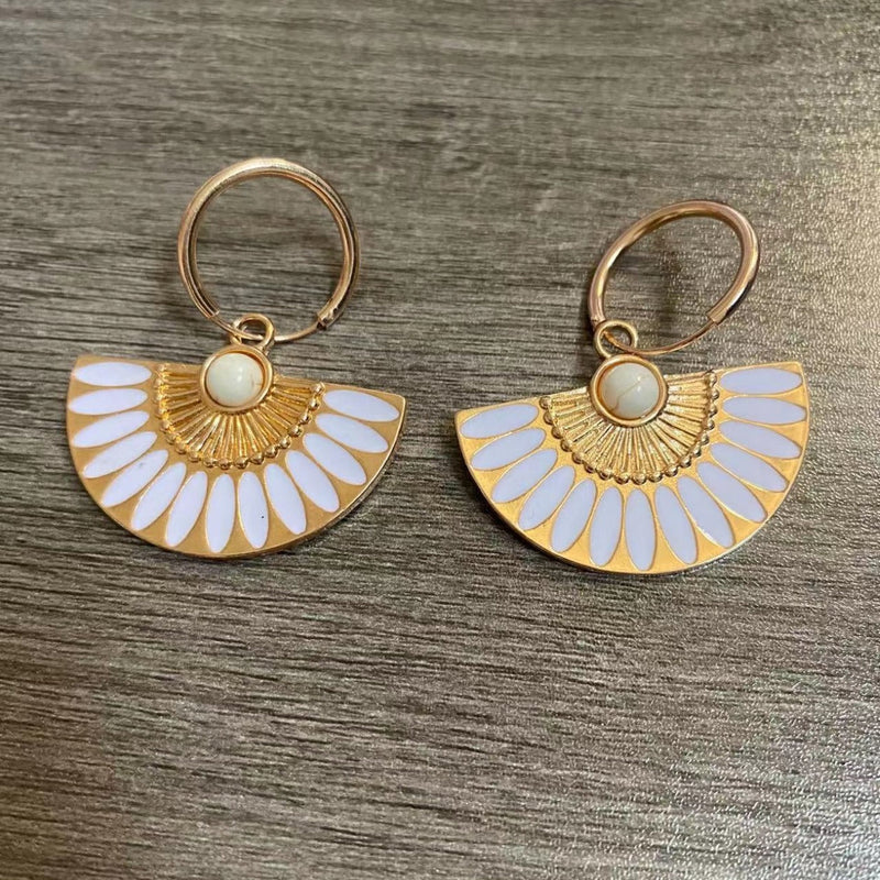 Beautiful Earring with Unique Style