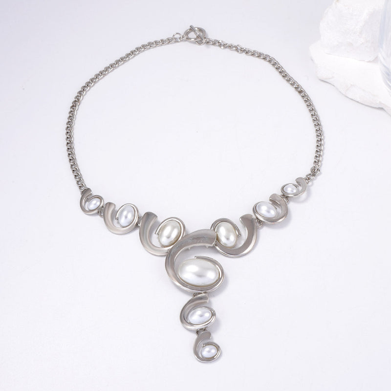 Vintage Handmade Pearl Necklace