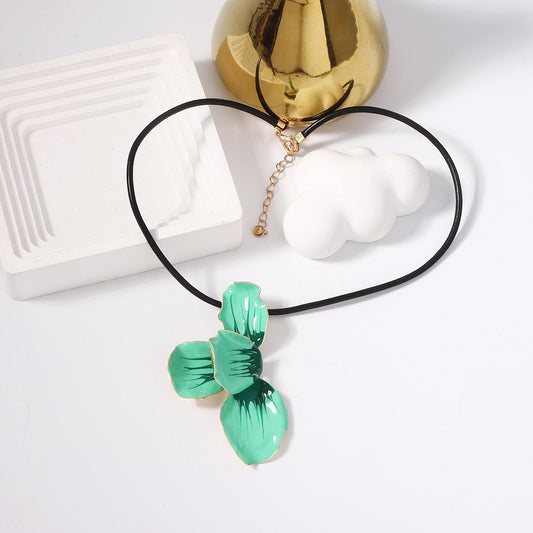 Charming Pendant for Any Occasion