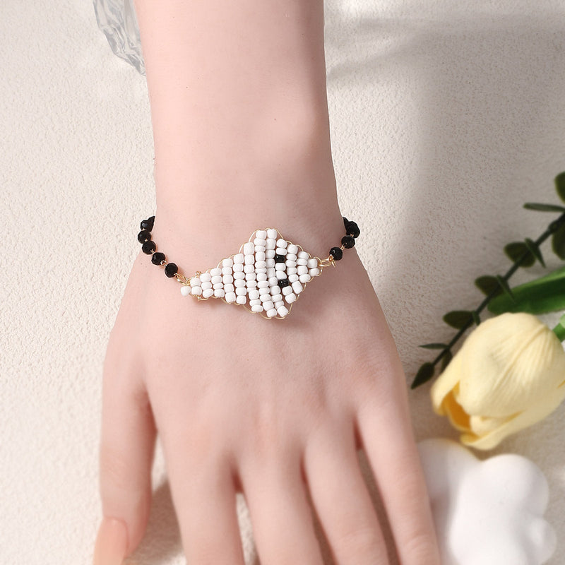Beautiful Bracelet with Unique Style
