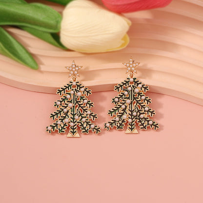 Delicate Artisan Pearl Earring