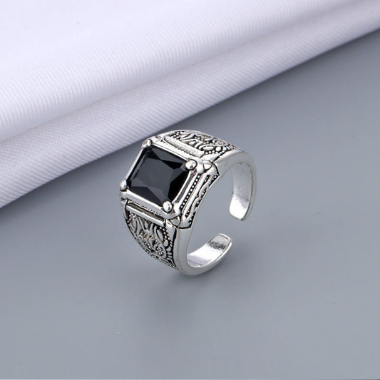 Charming Silver Ring for Any Occasion