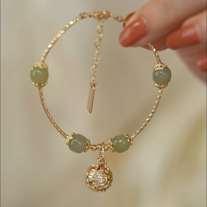 Beautiful Bracelet with Unique Style