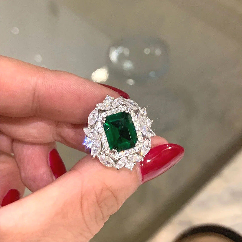 Elegant Earring for Every Occasion